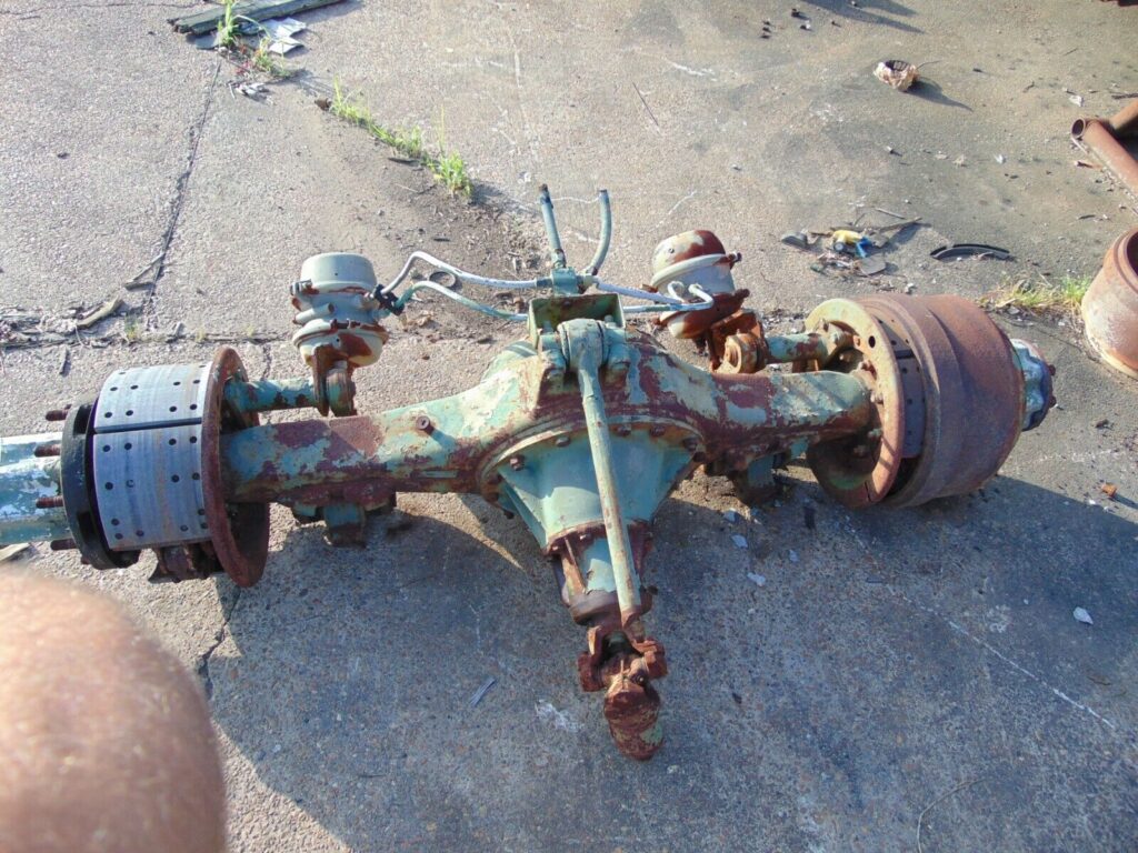 M915/M916 Axle Core
